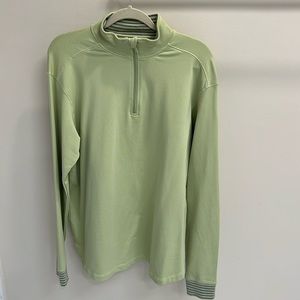 Vineyard Place Casual pullover mint green and denim blue